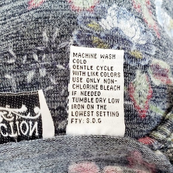 New Direction, Embroidered Floral Top, Small - Picture 7 of 7
